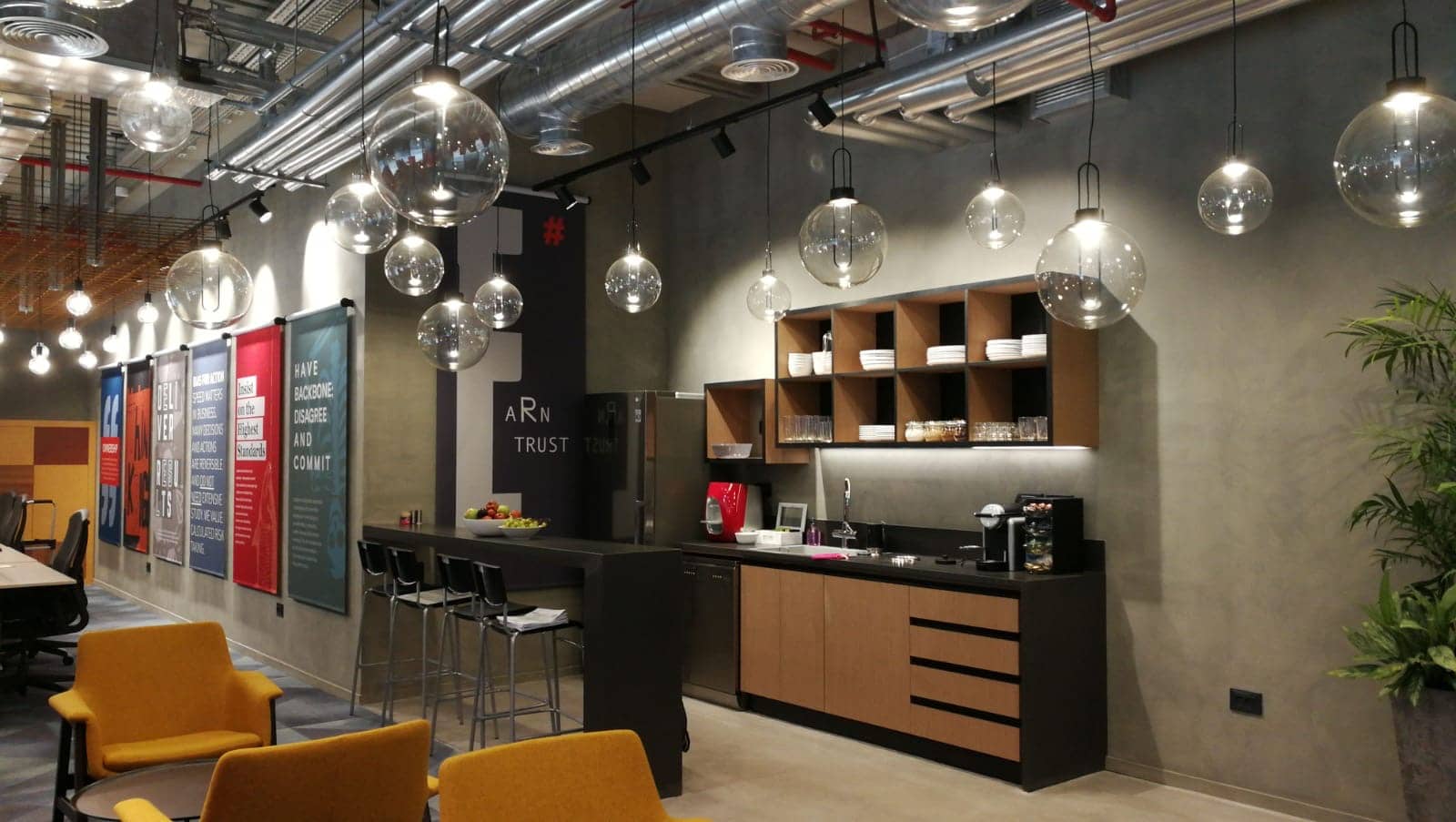 Amazon Haifa – Visitor Center